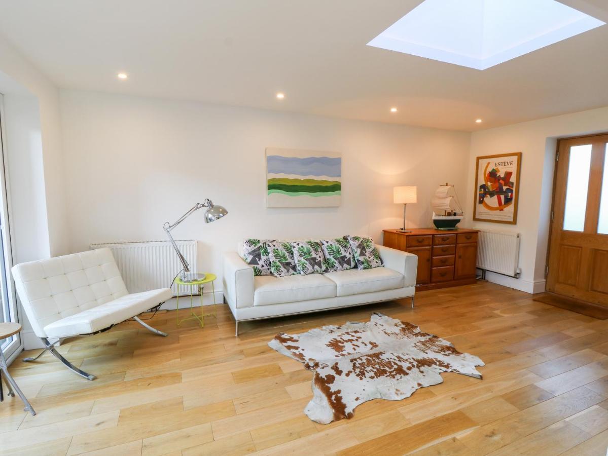 Dovedale Villa Ryde  Bagian luar foto