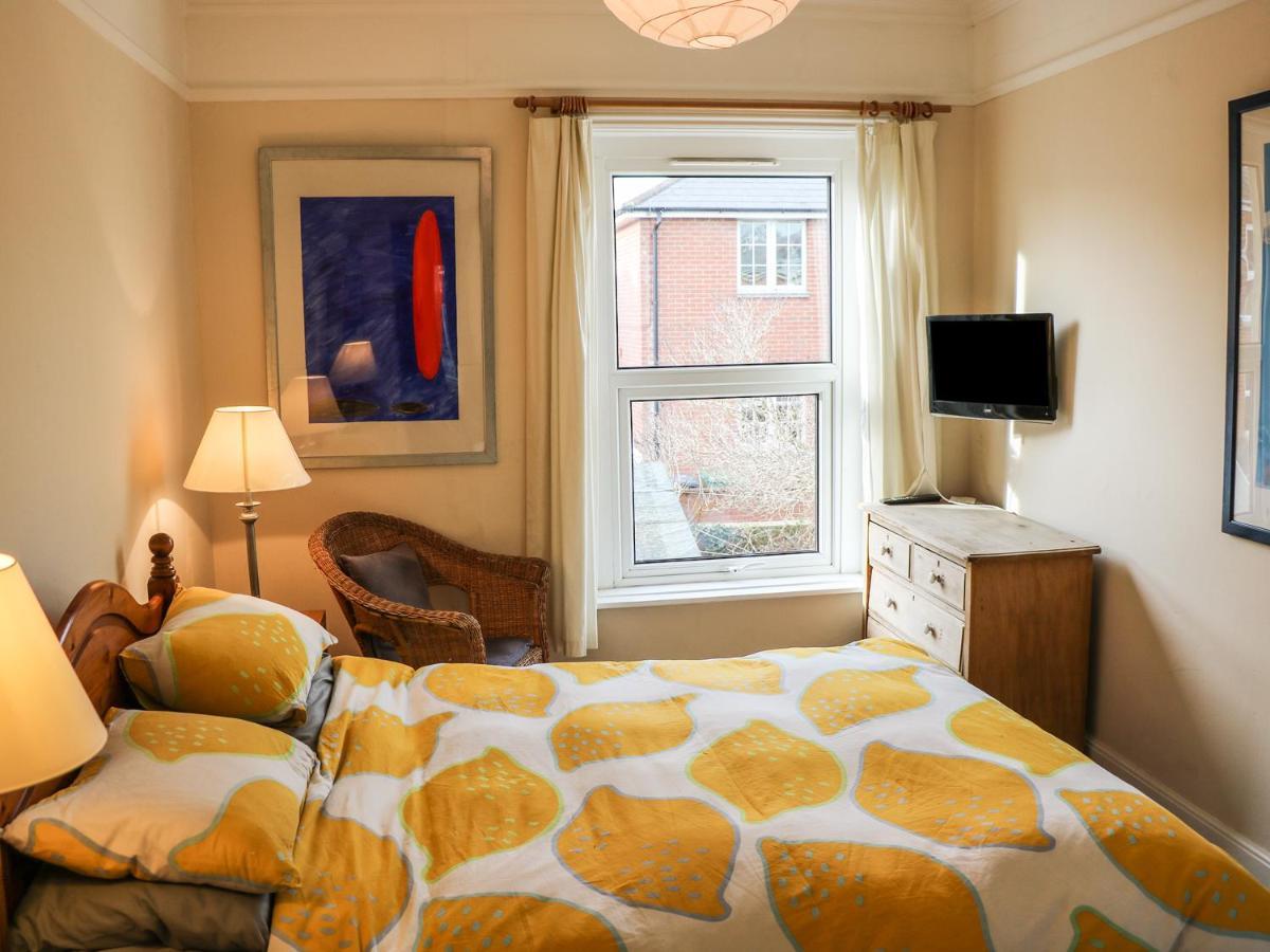 Dovedale Villa Ryde  Bagian luar foto