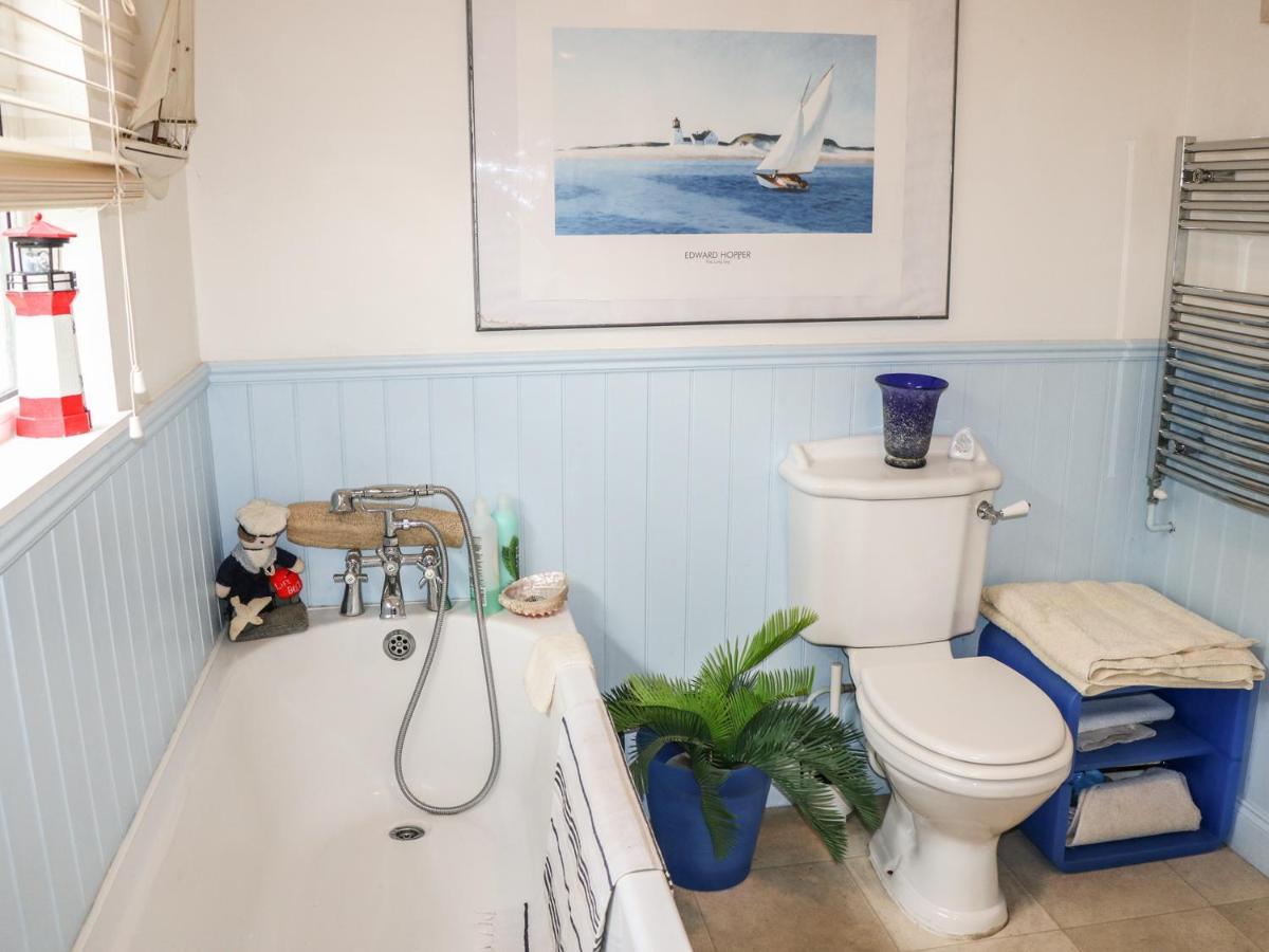 Dovedale Villa Ryde  Bagian luar foto